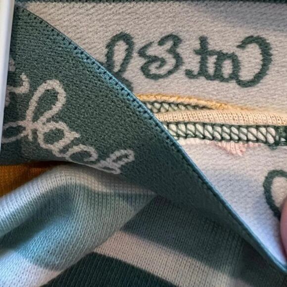 Cat & Jack Girls Pajama Set - SIZE 8 Floral Top & Striped Pants NEW NEVER WORN - Picture 6 of 9